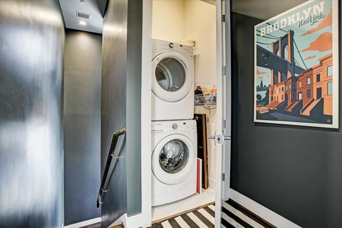 Tiny photo for 1004 California Street #101, Houston, TX 77006 (MLS # 19159192)