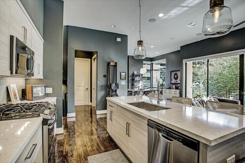 Tiny photo for 1004 California Street #101, Houston, TX 77006 (MLS # 19159192)