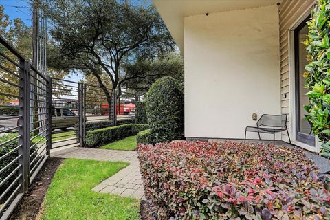 Tiny photo for 1004 California Street #101, Houston, TX 77006 (MLS # 19159192)