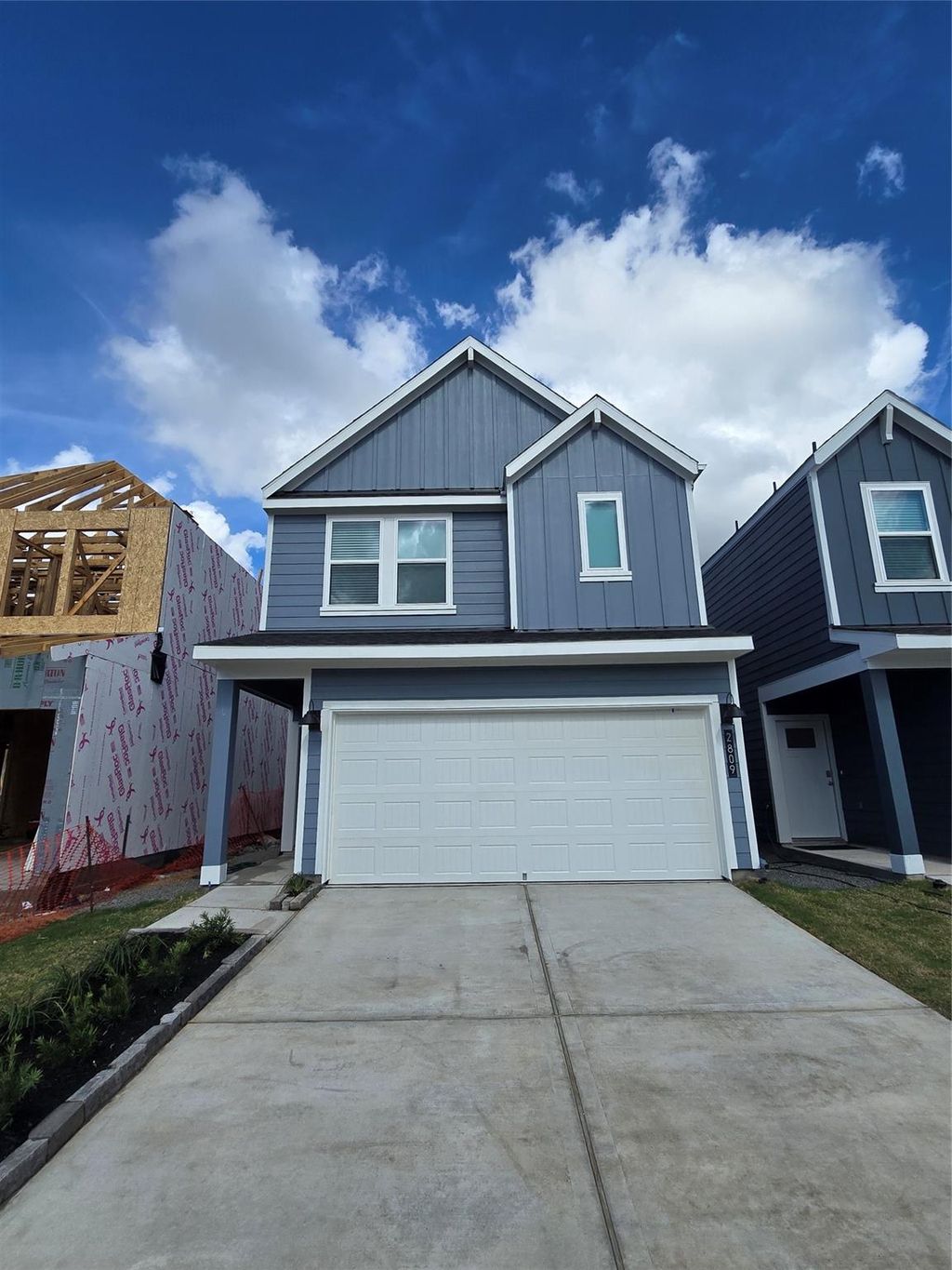 Photo of 2809 Milton Lodge Lane, Houston, TX 77051 (MLS # 35376612)