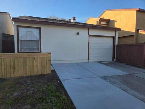 12319 Ridgeside Drive Houston TX 77072