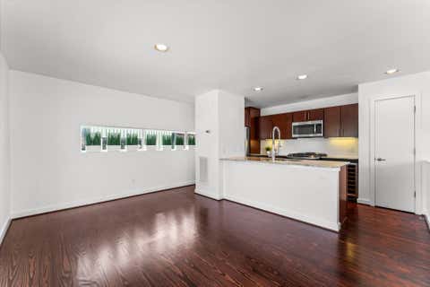 Tiny photo for 3012 Commerce Street, Houston, TX 77003 (MLS # 28445050)
