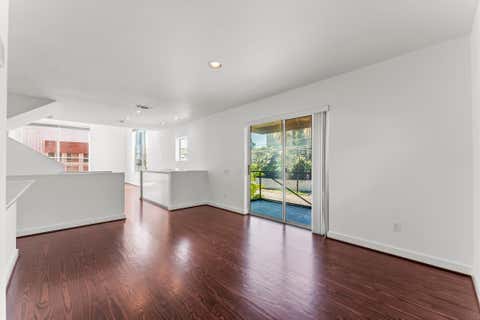 Tiny photo for 3012 Commerce Street, Houston, TX 77003 (MLS # 28445050)