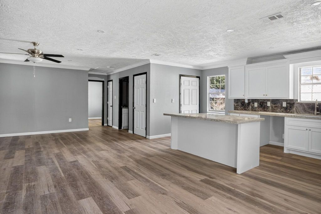 Photo of 3261 Sherwood Drive, Orange, TX 77632 (MLS # 37578603)