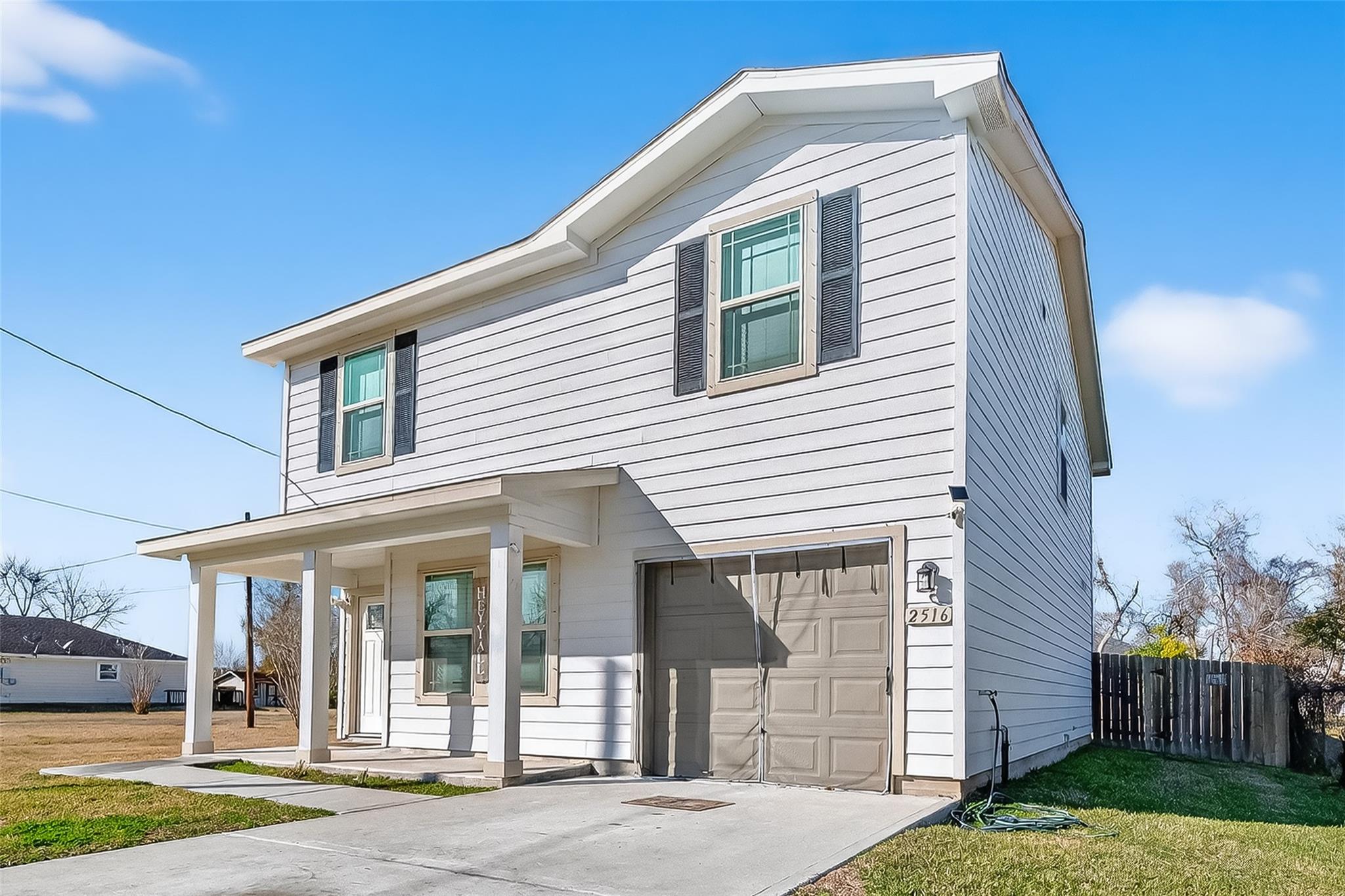 2516 Boss Street