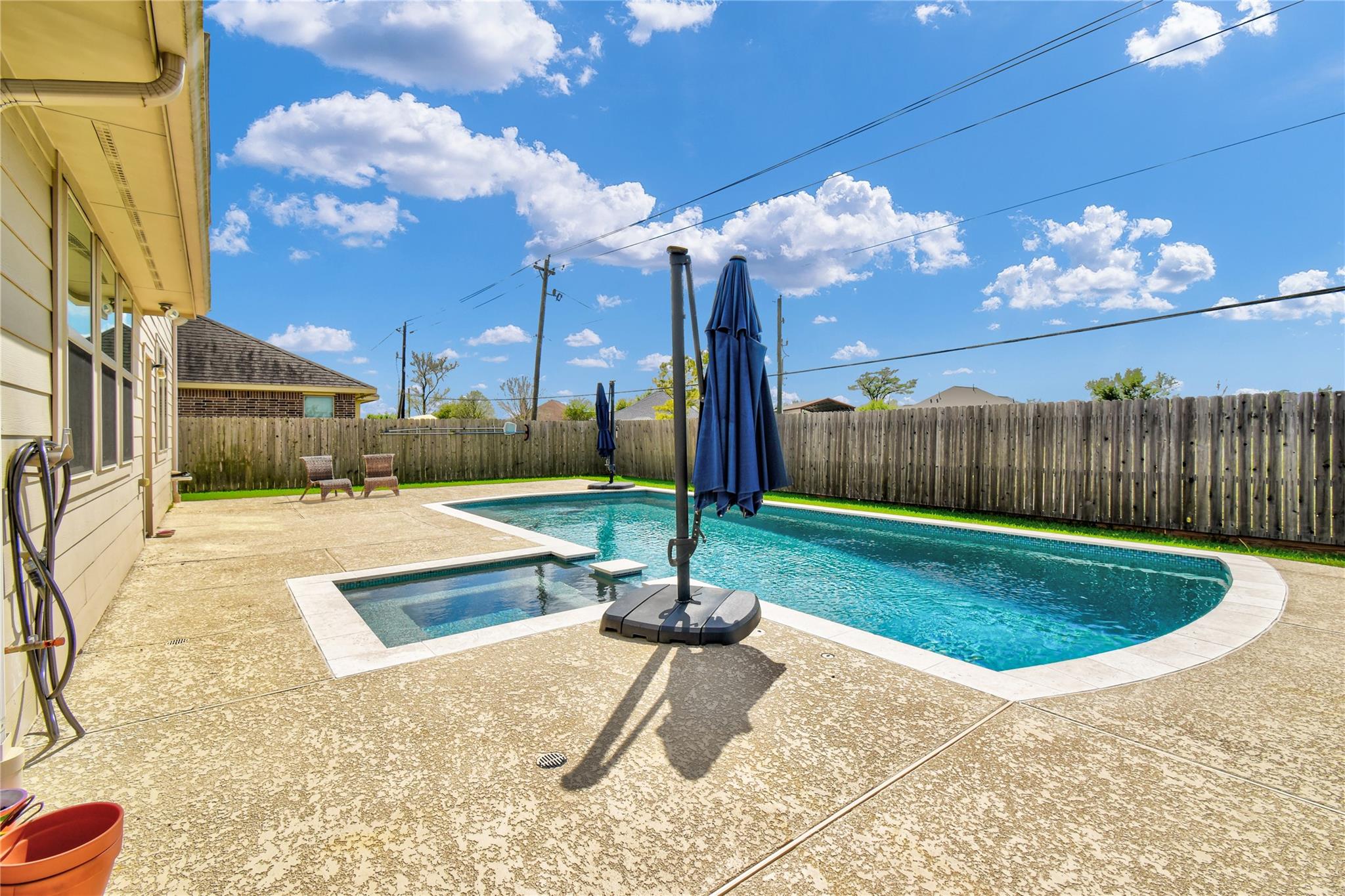 707 Burr Oak