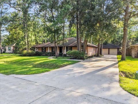 Photo of 5207 Longshadow Drive, Dickinson, TX 77539 (MLS # 71820623)