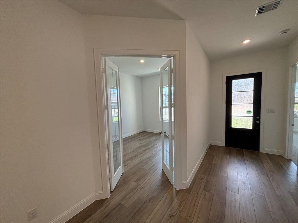 Photo of 31523 Fern Grove Road, Fulshear, TX 77423 (MLS # 67200180)