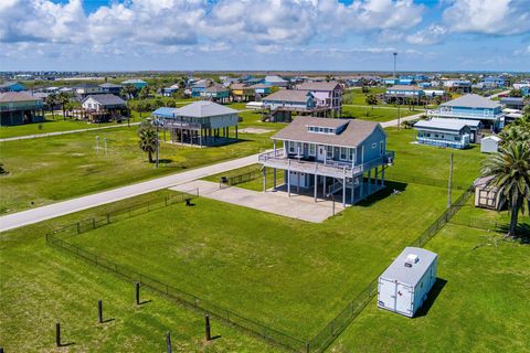 Homes For Sale - 872 O Neil Road<br/> Galveston County, Crystal Beach, TX 77650