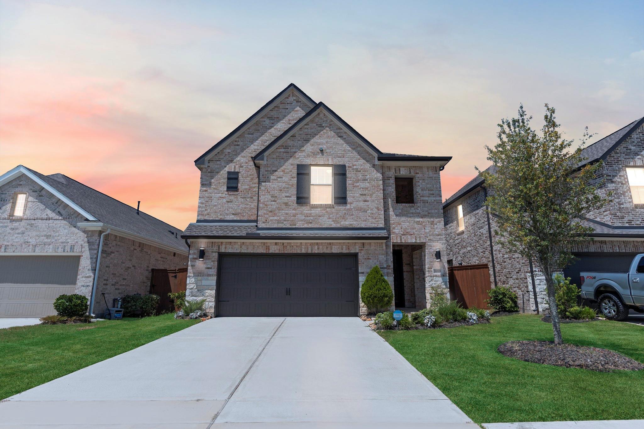 7019 Winterberry Glen Lane