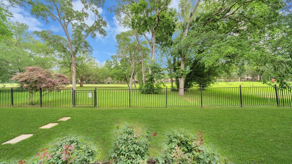 1802 Kingsmill Lane