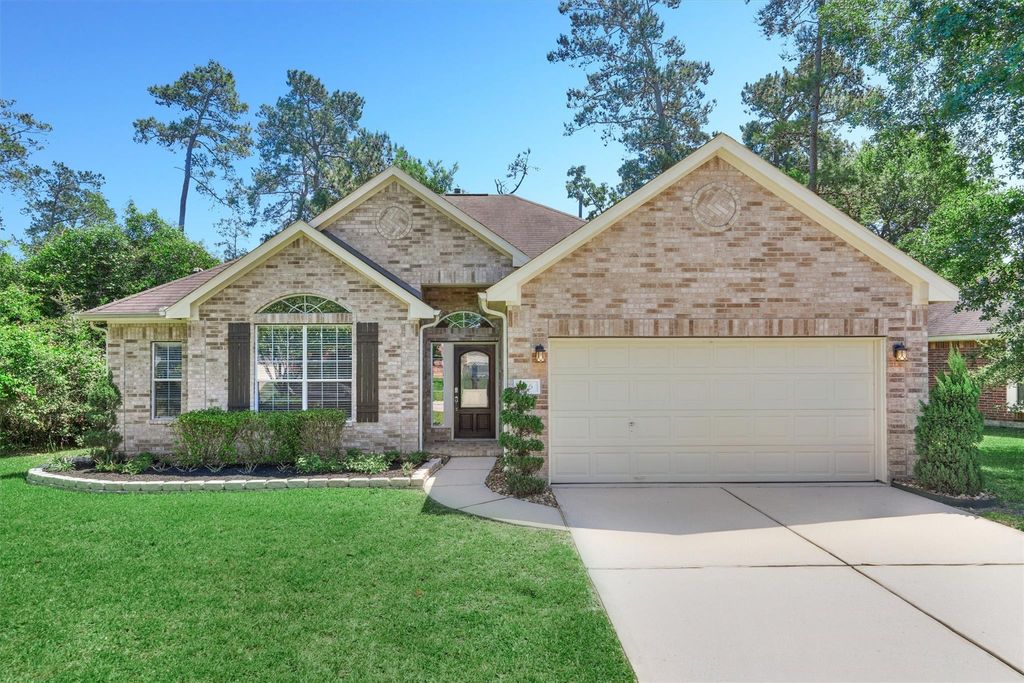 Photo of 126 S Regan Mead Circle, The Woodlands, TX 77382 (MLS # 27869911)