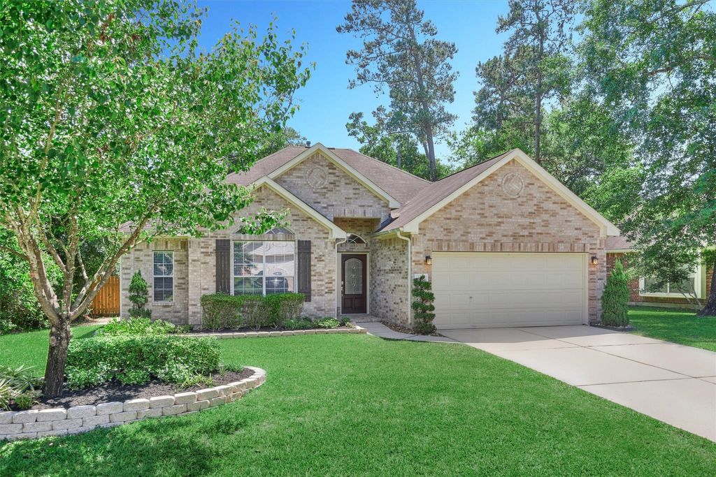 Photo of 126 S Regan Mead Circle, The Woodlands, TX 77382 (MLS # 27869911)