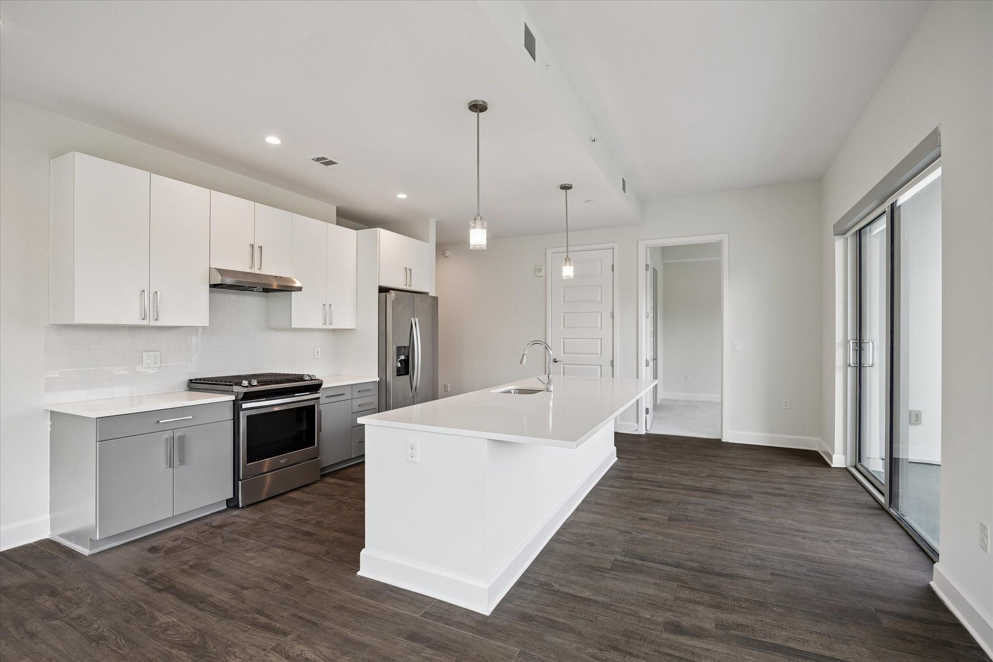 2000 Hughes Landing 339