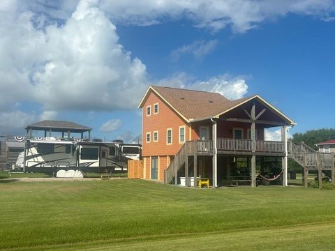 Photo of 1998 Avenue B, Crystal Beach, TX 77650 (MLS # 35363701)