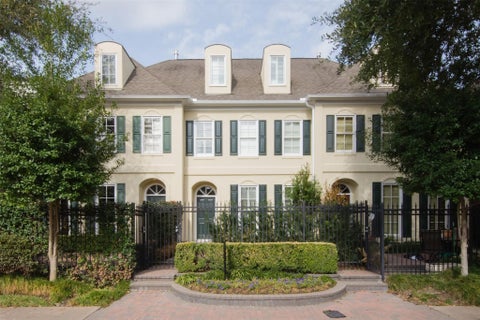 Photo of 5144 Chevy Chase Drive, Houston, TX 77056 (MLS # 66545783)
