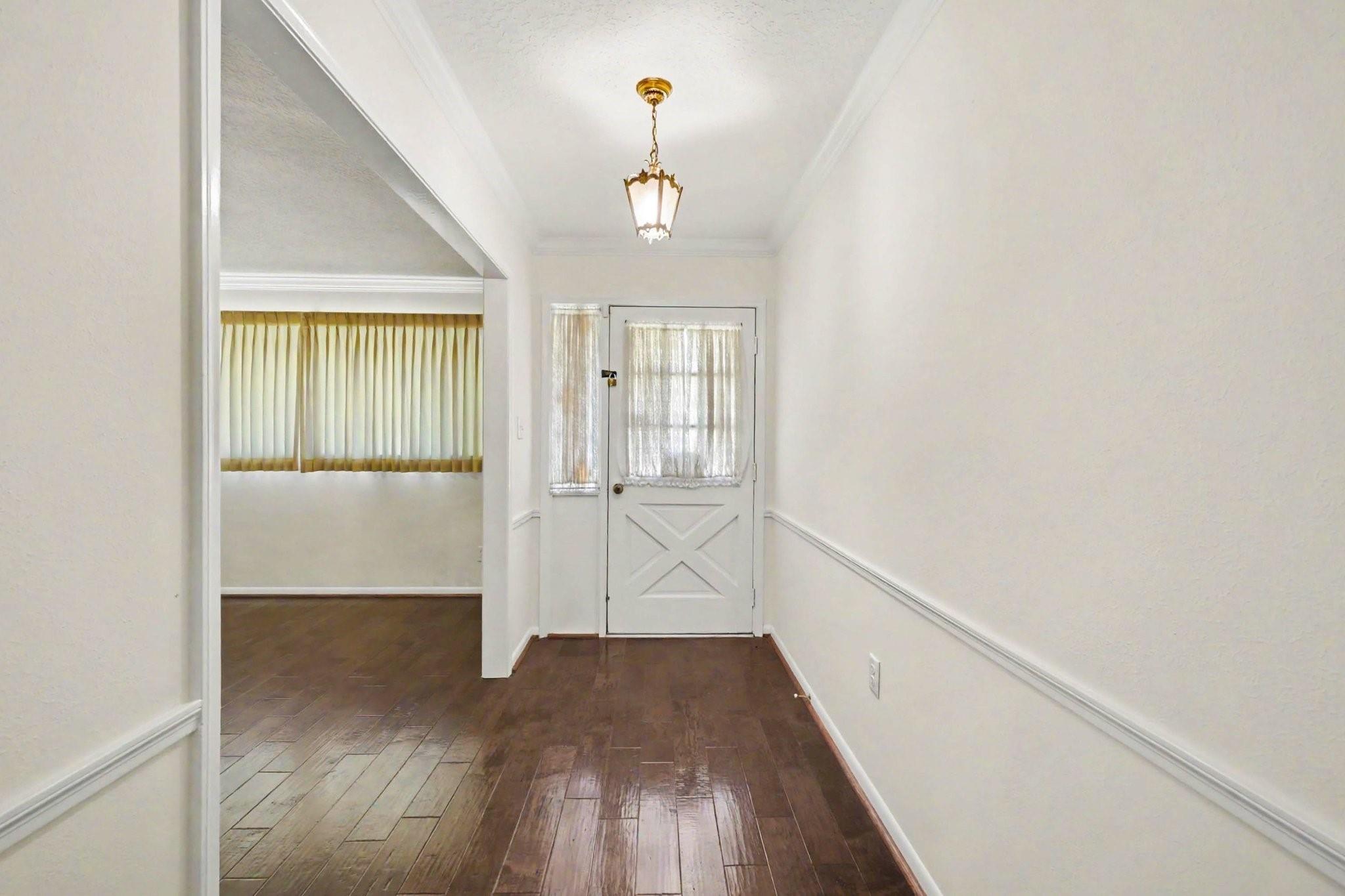 26222 Oakhurst Drive