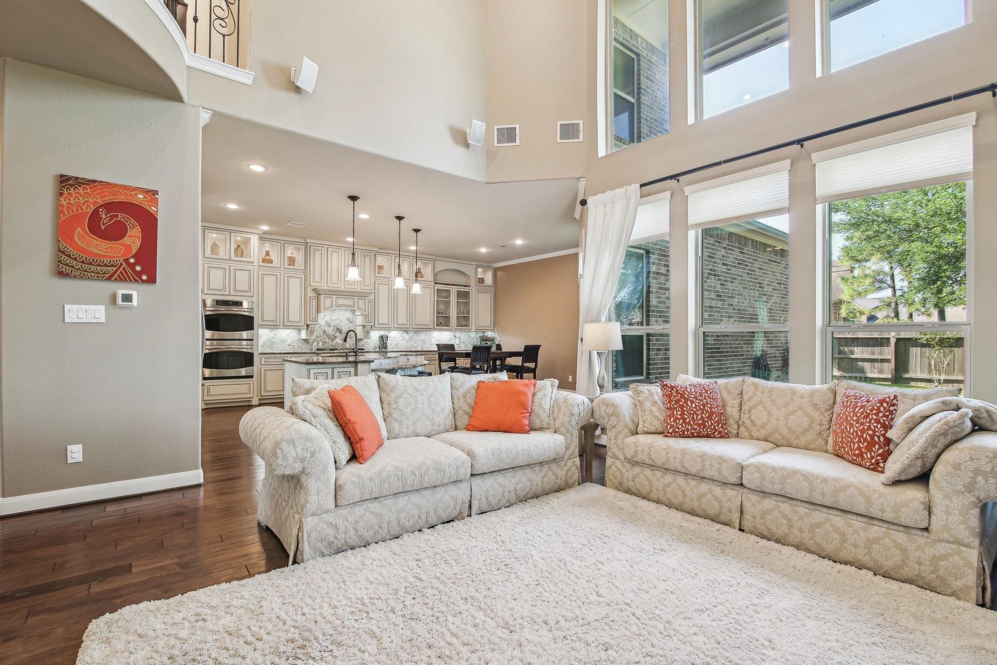 12915 Dunbar Cave Court