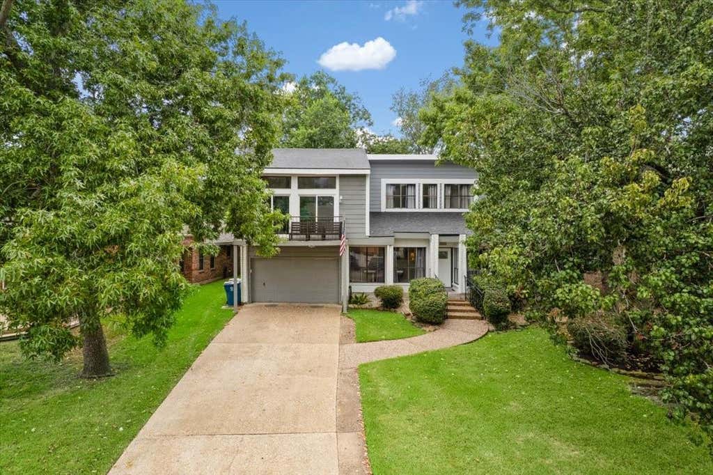 Photo of 18909 Vantage View Lane, Houston, TX 77346 (MLS # 20797965)
