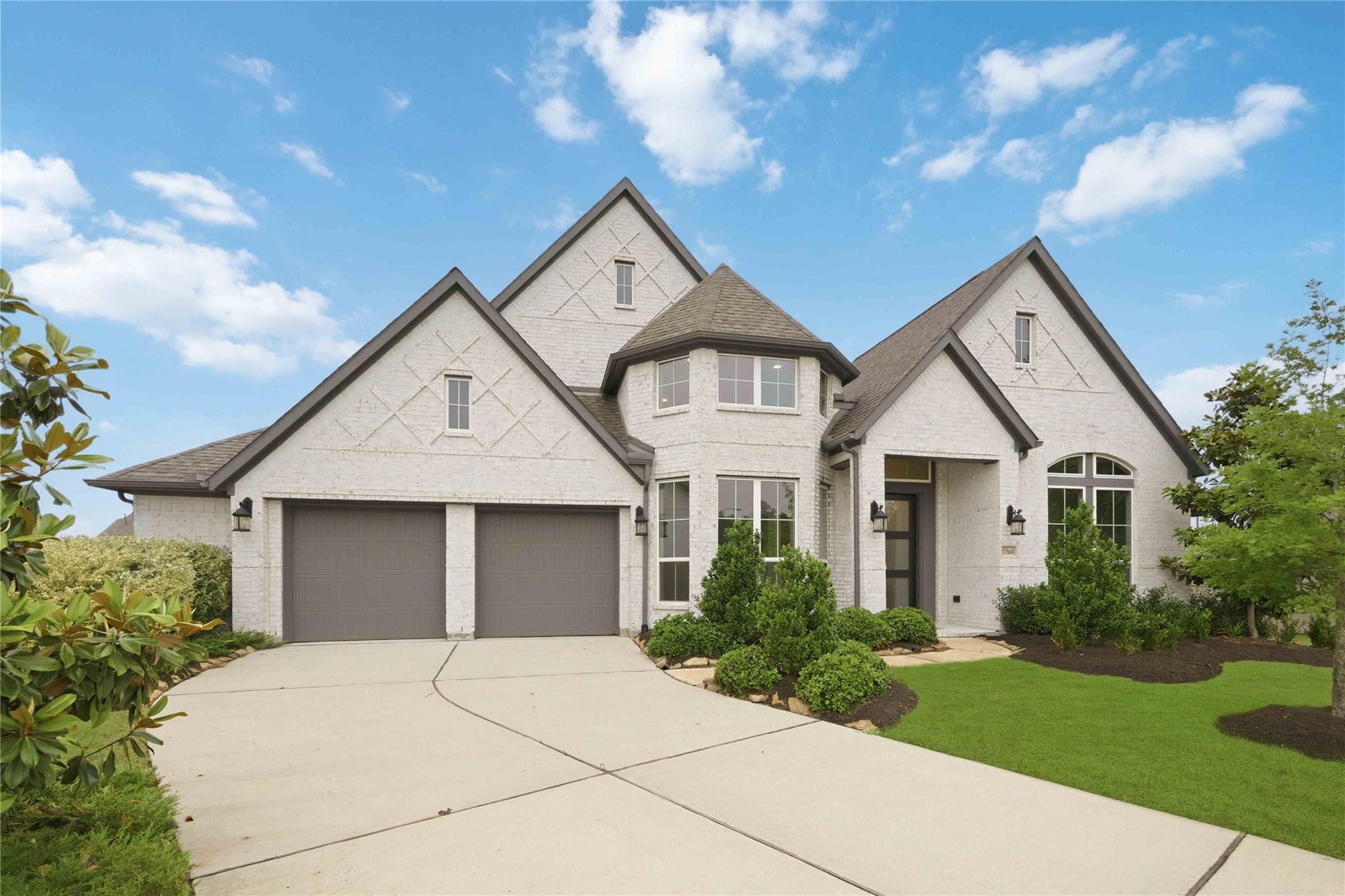 17564 Watercolor Way