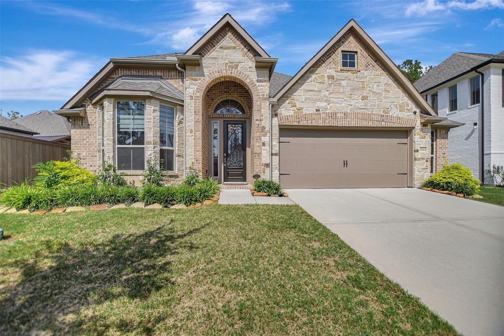 Photo of 21824 S Enchanted Rock Drive, Porter, TX 77365 (MLS # 95549914)