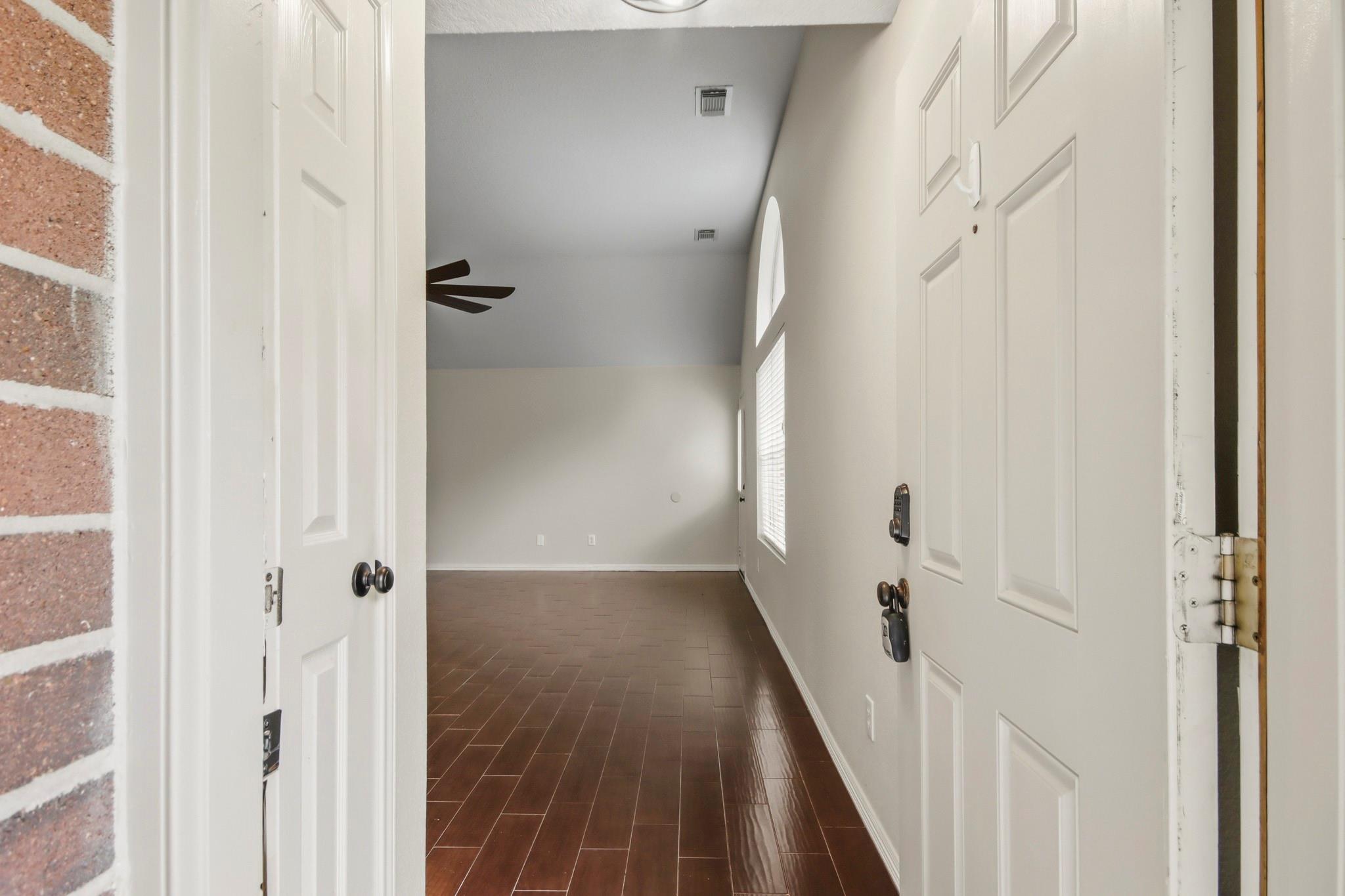 18523 Knob Hill Lake Lane