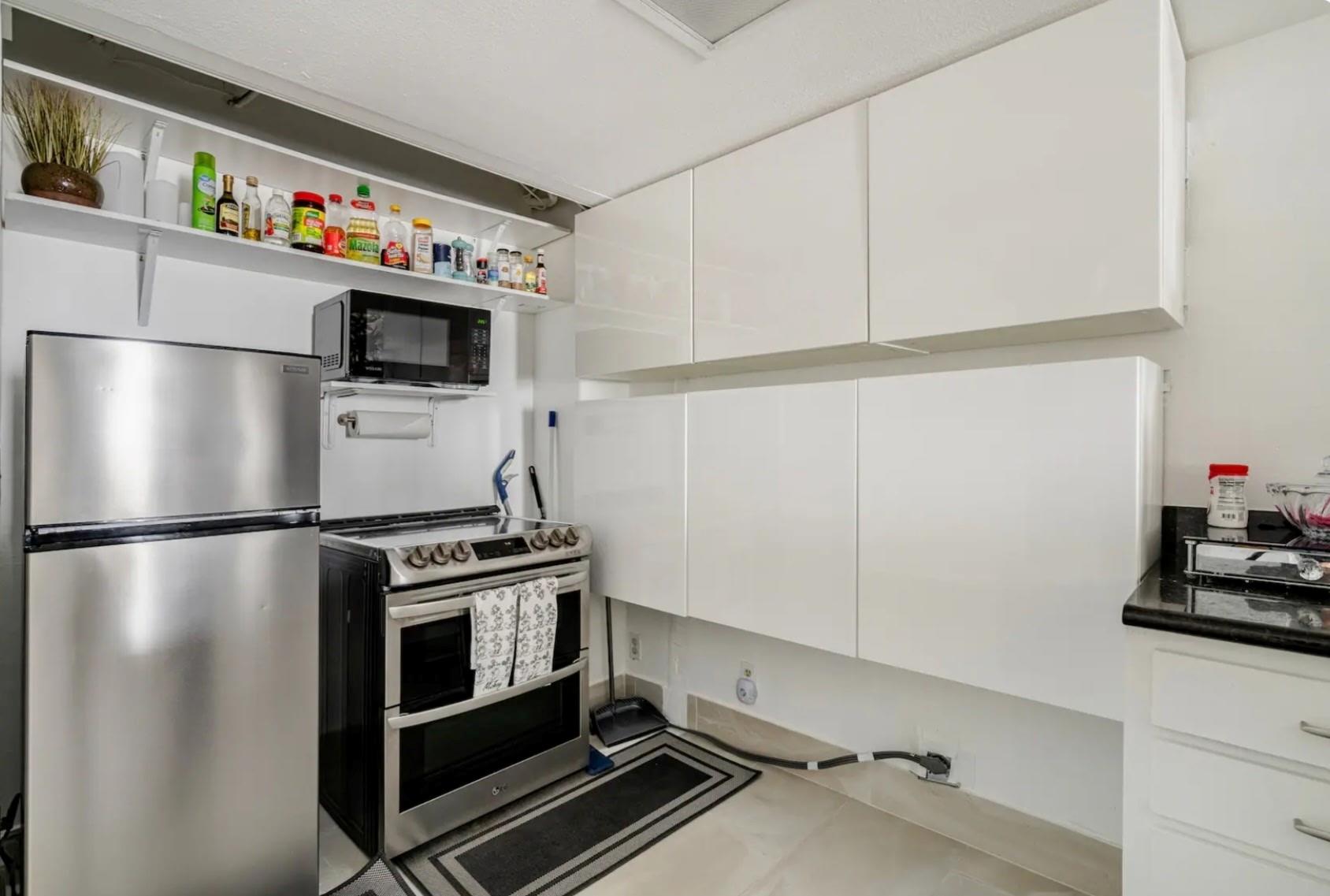 7310 Seawall Boulevard 309