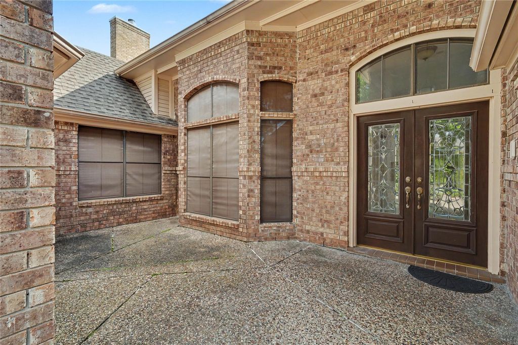 Photo of 2022 Park Grand Road, Houston, TX 77062 (MLS # 26899393)