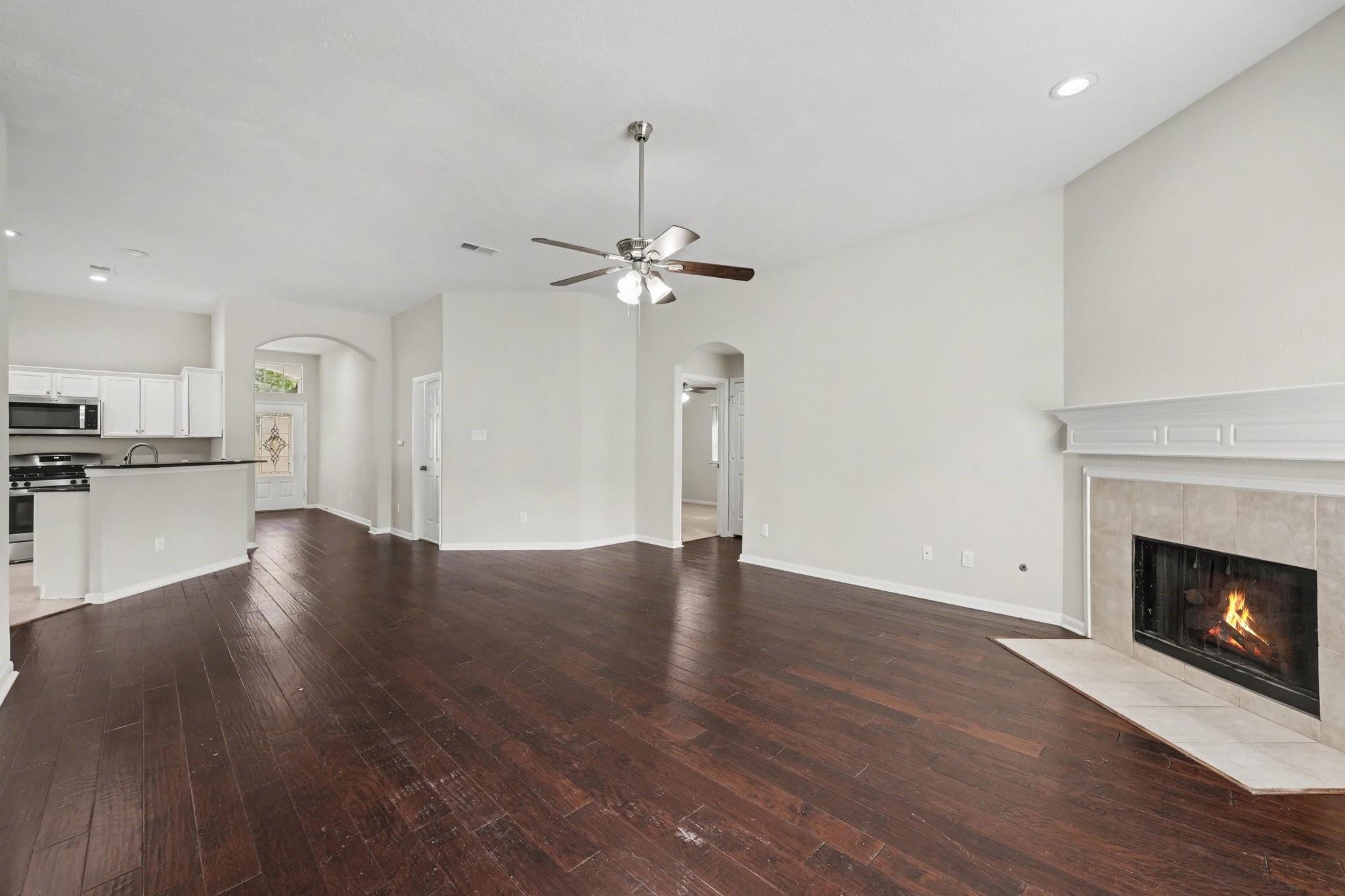 2415 Easterleaf Court