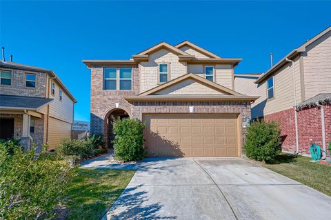 Photo of 16306 Oakside Hollow Lane, Houston, TX 77084 (MLS # 15591022)