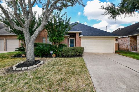 Photo of 7335 Colony Bend Lane, Missouri City, TX 77459 (MLS # 85658578) Photo of 7335 Colony Bend Lane, Missouri City, TX 77459 (MLS # 85658578)
