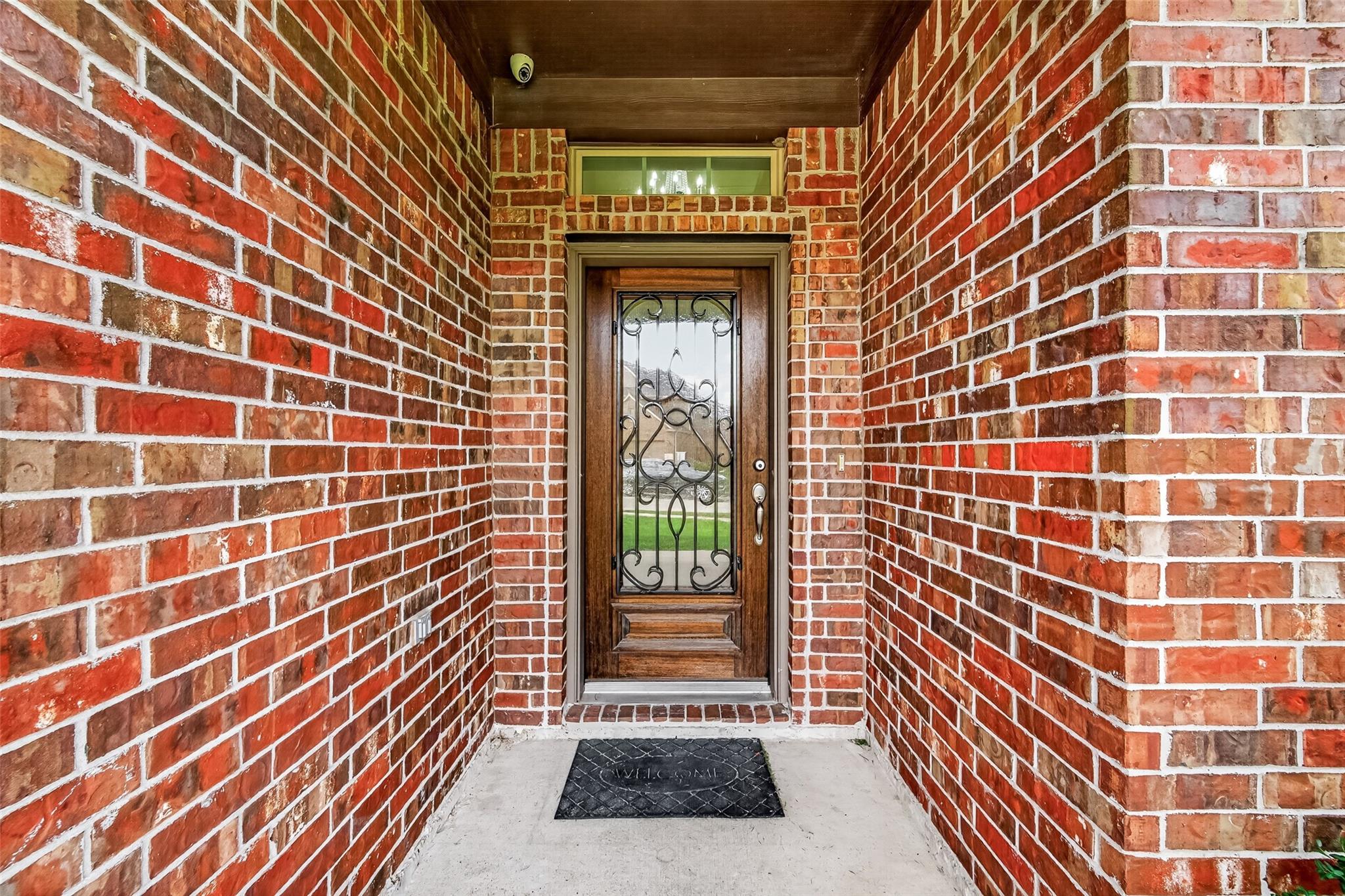 2826 Verdant Spring Trail