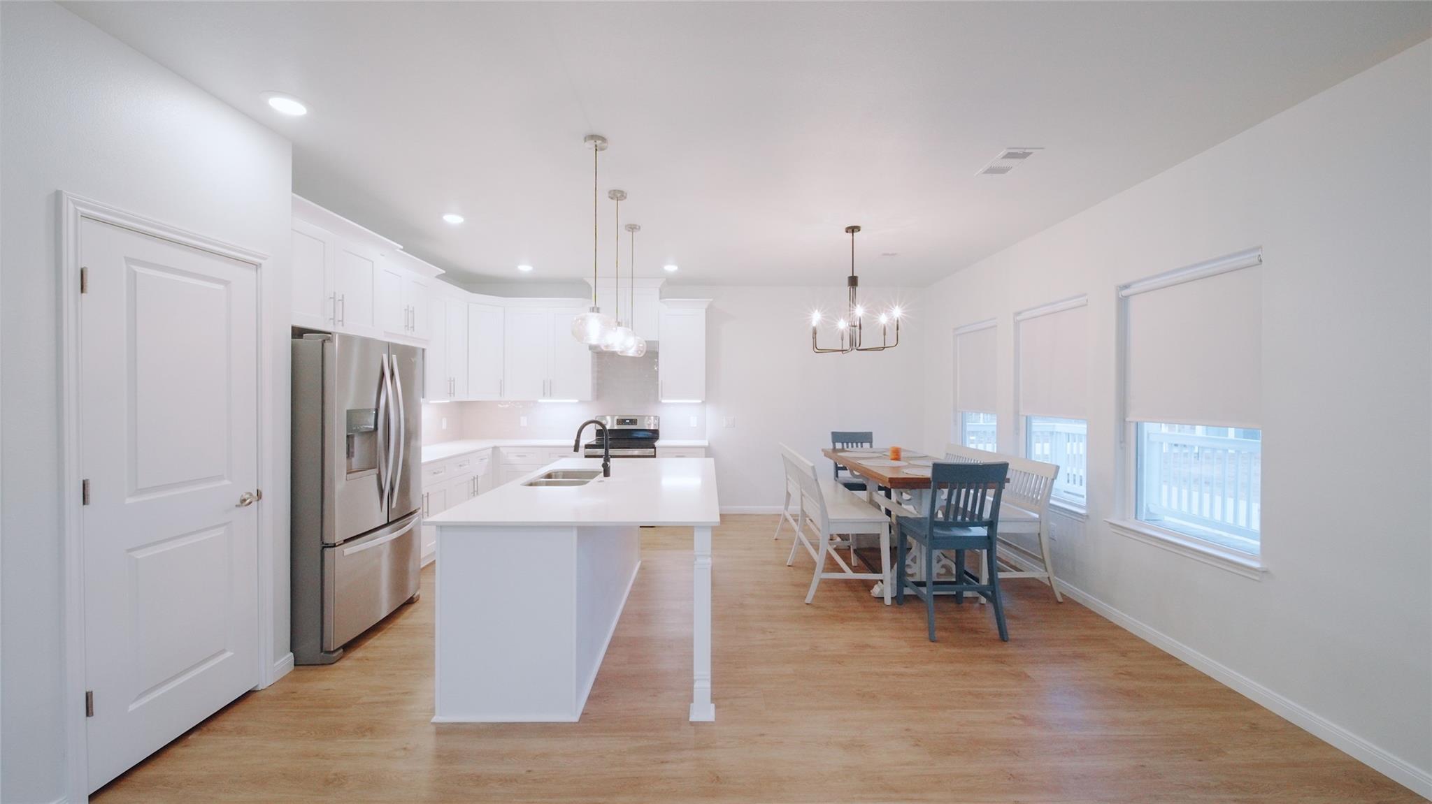 1342 Sapphire Palms Court