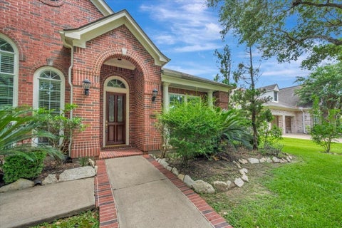 Photo of 15511 Pinenut Bay Court, Houston, TX 77059 (MLS # 73623439)