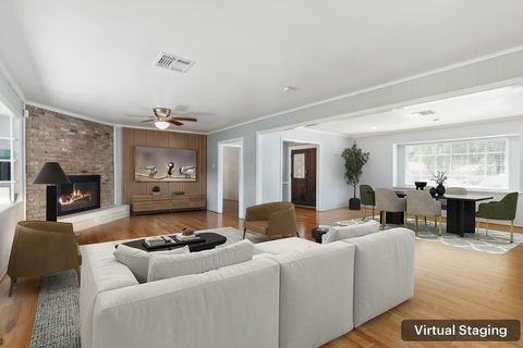 5602 W Bellfort Street Houston TX 77035