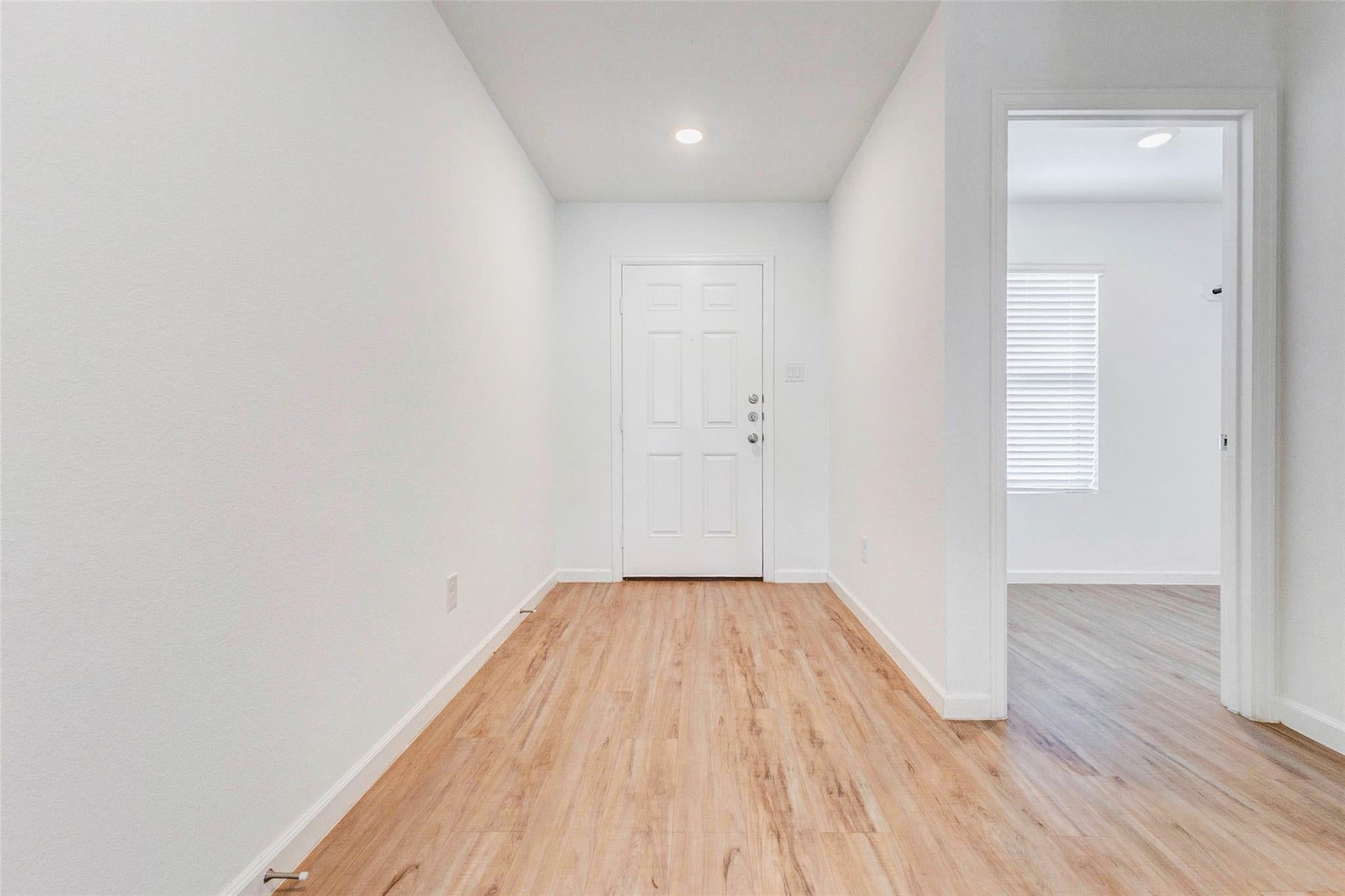 27030 Breakaway Lane