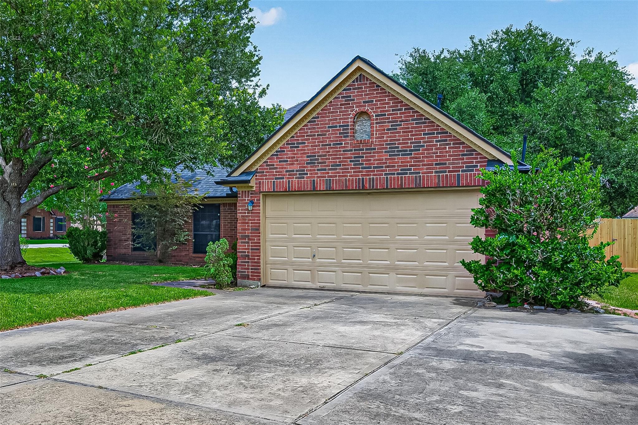3803 Doveswood Circle