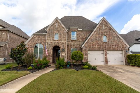Homes For Sale - 2831 Maple Oak Lane<br/> Manvel, TX 77578