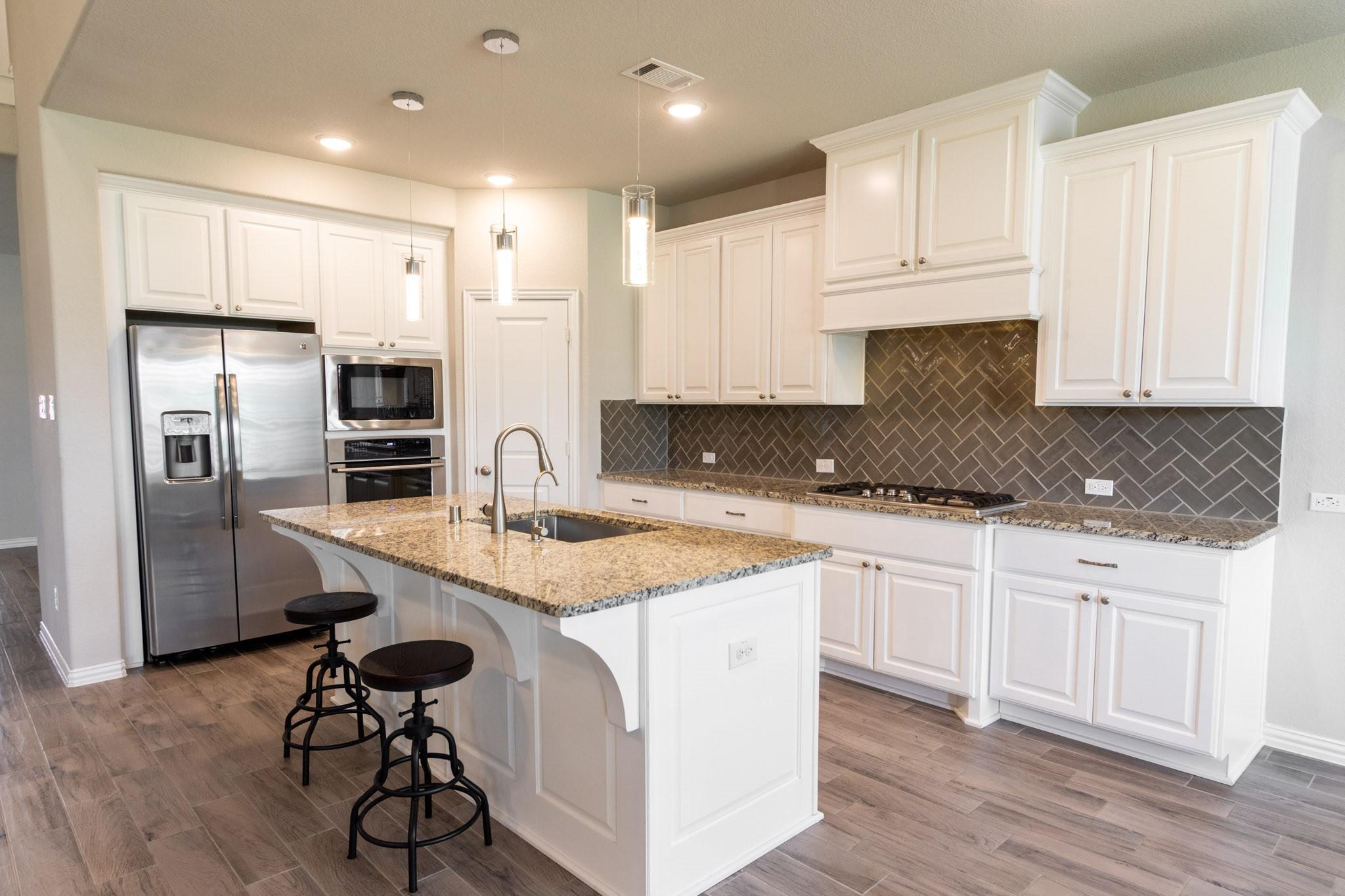2831 Maple Oak Lane