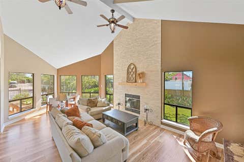 Photo of 114 24th Street, Dickinson, TX 77539 (MLS # 80703970)