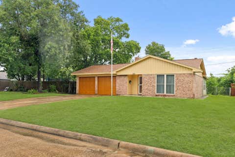 Photo of 746 Fawn Drive, Houston, TX 77015 (MLS # 30818430)