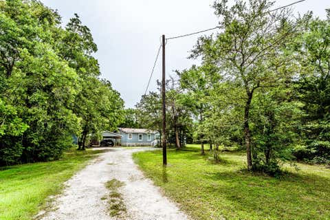 Homes For Sale - 66 Horseshoe Lake Road<br/> Walker County, Huntsville, TX 77320