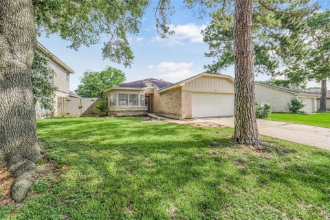 Photo of 10546 Waving Fields Drive, Houston, TX 77064 (MLS # 4722237)