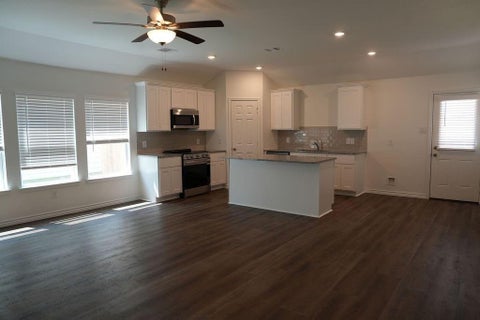 Photo of 509 Oak Chase Avenue, Dayton, TX 77535 (MLS # 83531702)