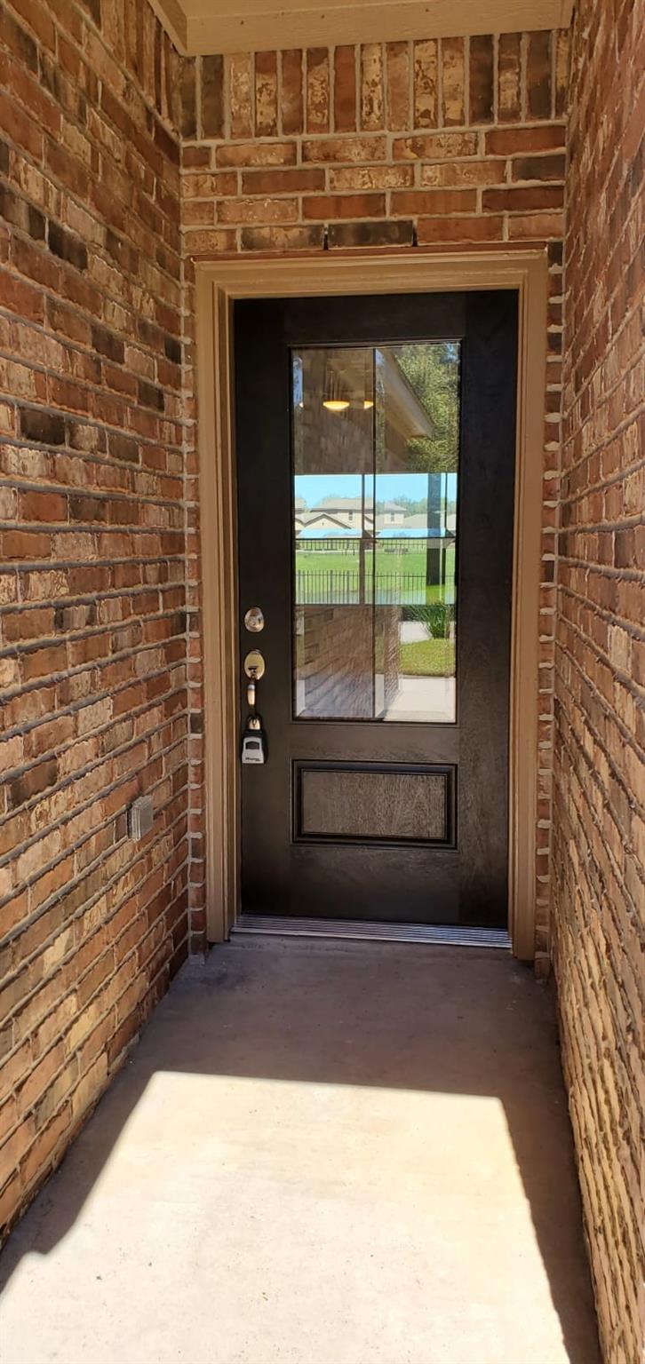 38202 S Lost Creek Boulevard