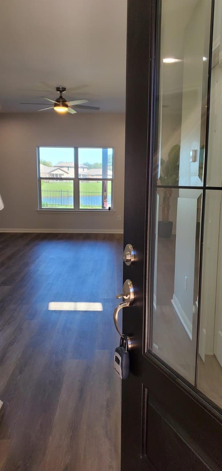 38202 S Lost Creek Boulevard