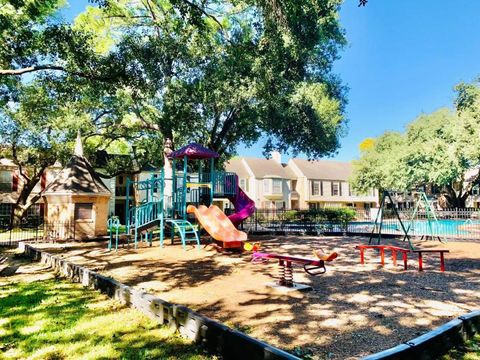 Tiny photo for 13140 Trail Hollow Drive #3140, Houston, TX 77079 (MLS # 17598925)