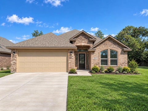 Photo of 1047 S Anderson Street, Angleton, TX 77515 (MLS # 28645758)