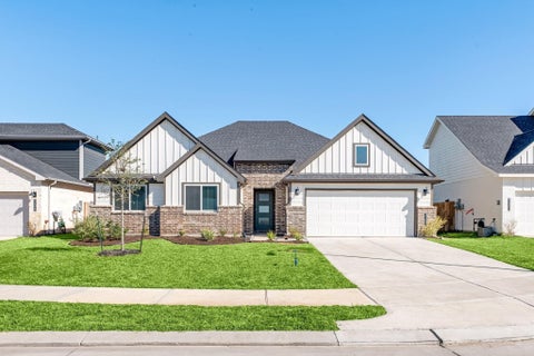 Photo of 31306 Hexan Heights Lane, Fulshear, TX 77441 (MLS # 89548510)