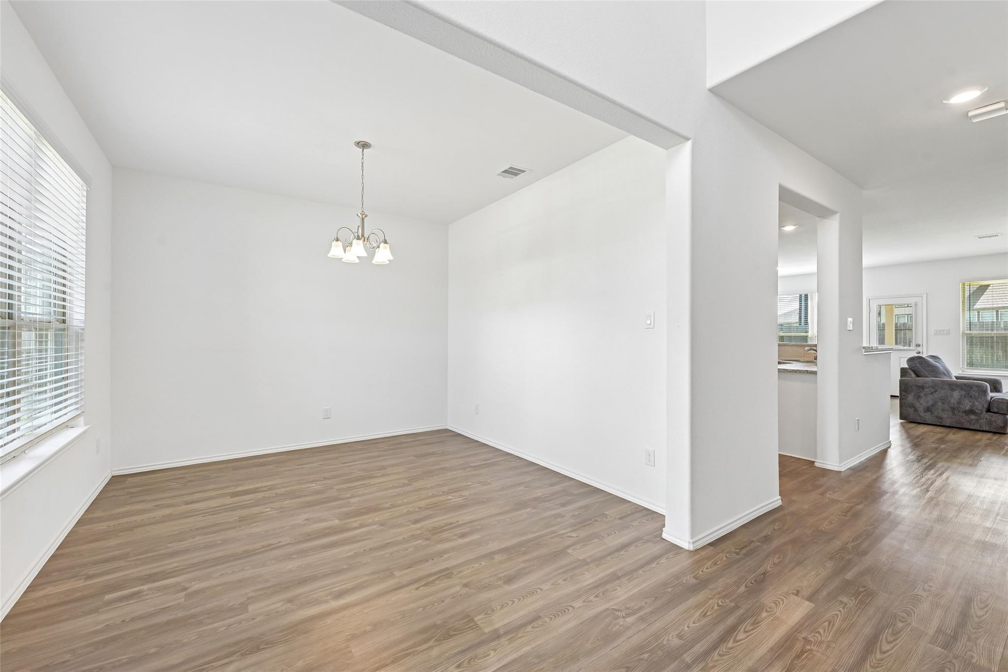 17223 Bainham Forest Trail